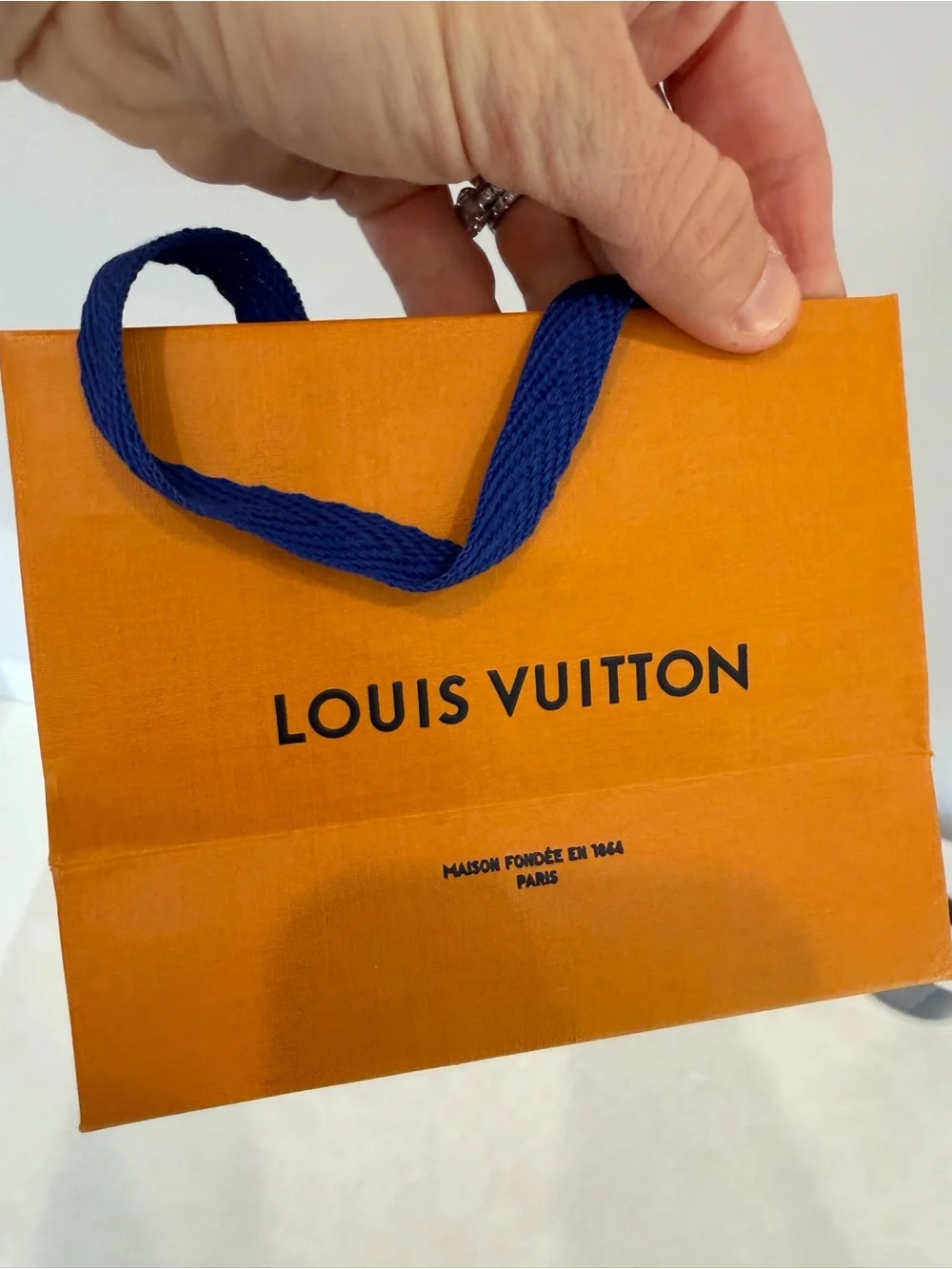 Small Louis Vuitton shopping bag orange